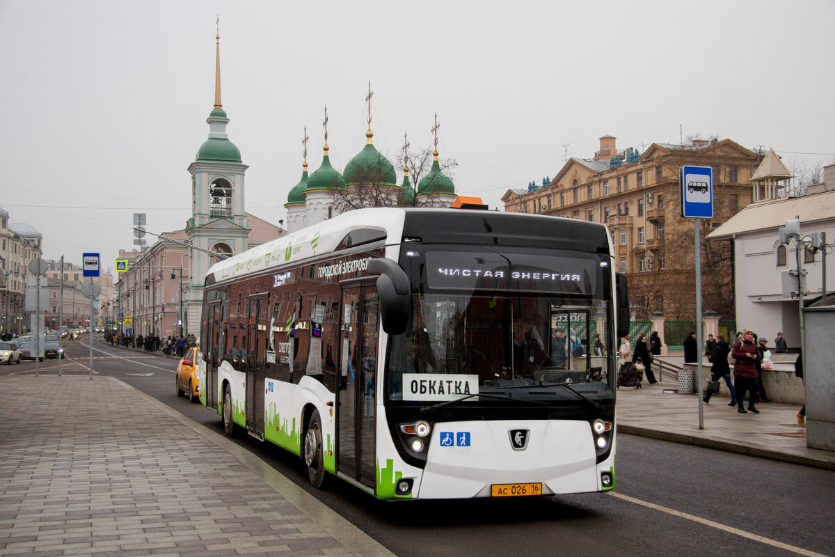 Поездка на электробусе. Электробус КАМАЗ-6282. Электроавтобус Москва. Автобус Москва. Электроавтобусы в Москве.